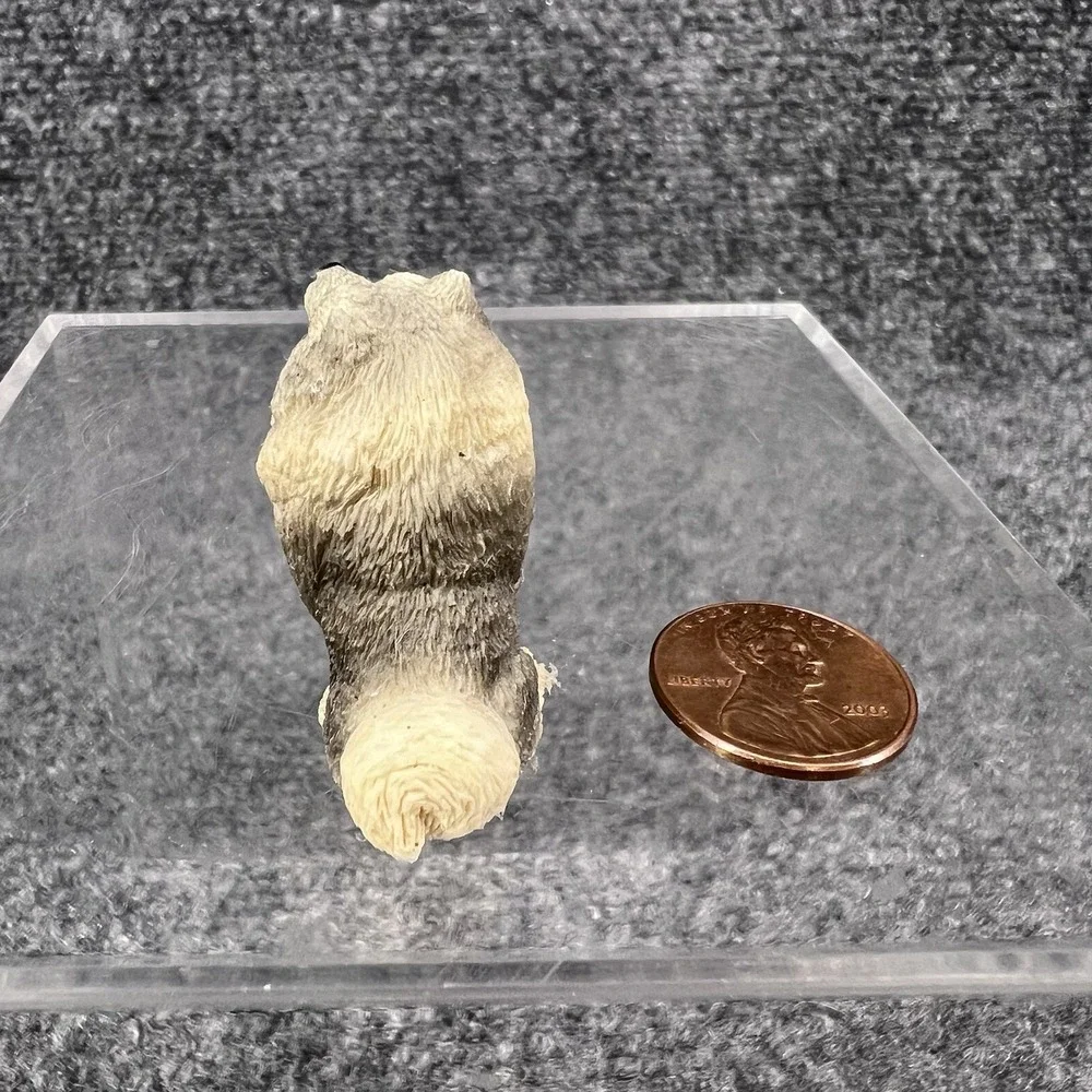 Stone Resin Keeshond Pomeranian Dog 1.25